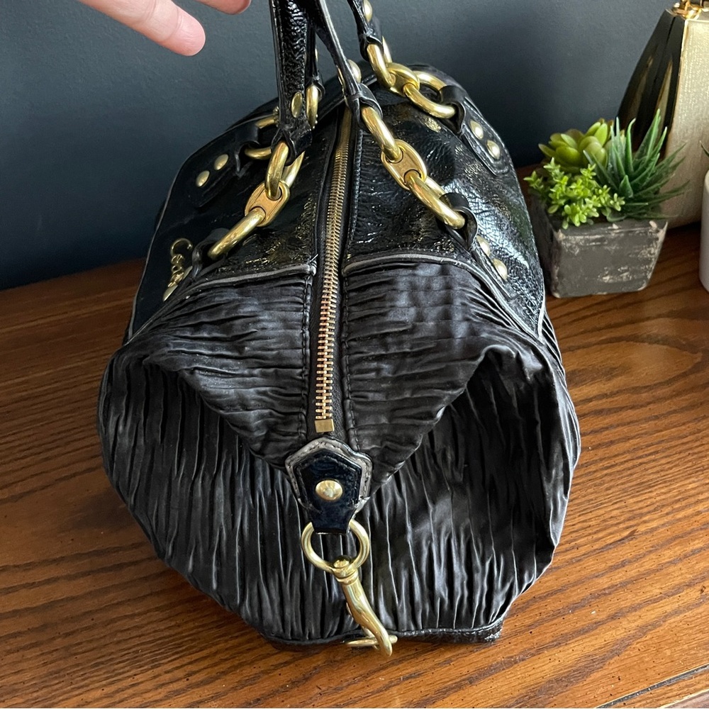 Beautiful COACH Black and Gold Accessories Canvas Purse - Picture 7 of 10